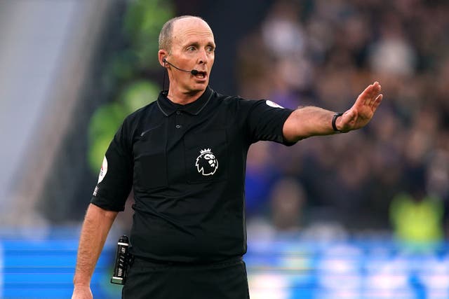 Former referee Mike Dean took charge of more than 550 top-flight matches (Mike Egerton/PA)