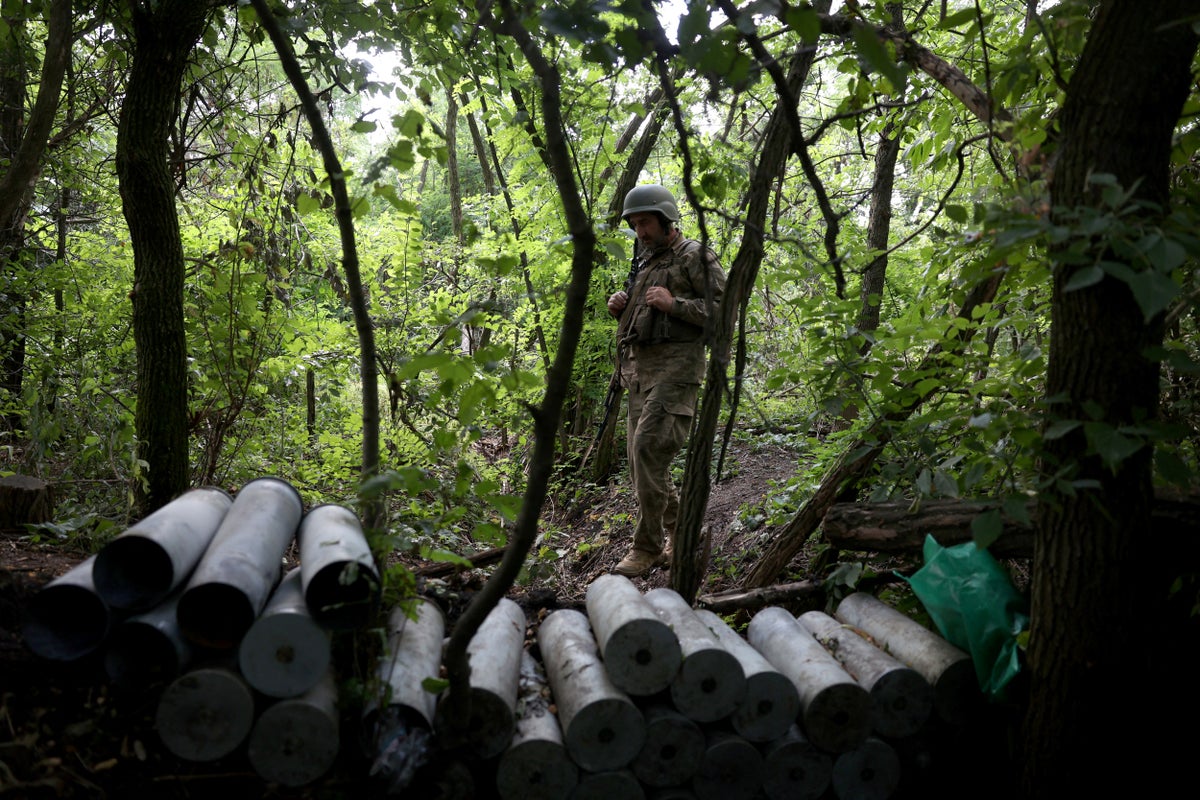 Russia-Ukraine war – live: Wagner mercenaries arrive in Belarus in ‘several hundreds’