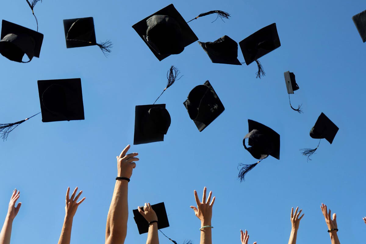 Government announces student numbers cap to curb ‘rip-off’ university degrees Government announces student numbers cap to curb ‘rip-off’ university degrees