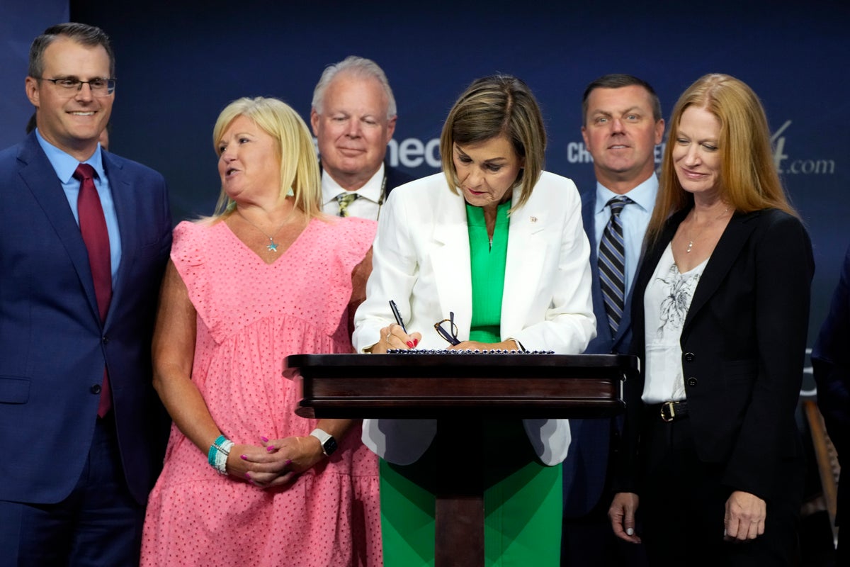 Iowa governor plans to appeal block on restrictive abortion law | The ...