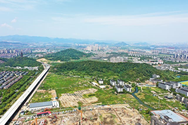 <p>An aerial view of the Nanshan relic site and its surrounding environment in Yuecheng district, Shaoxing, Zhejiang province</p>