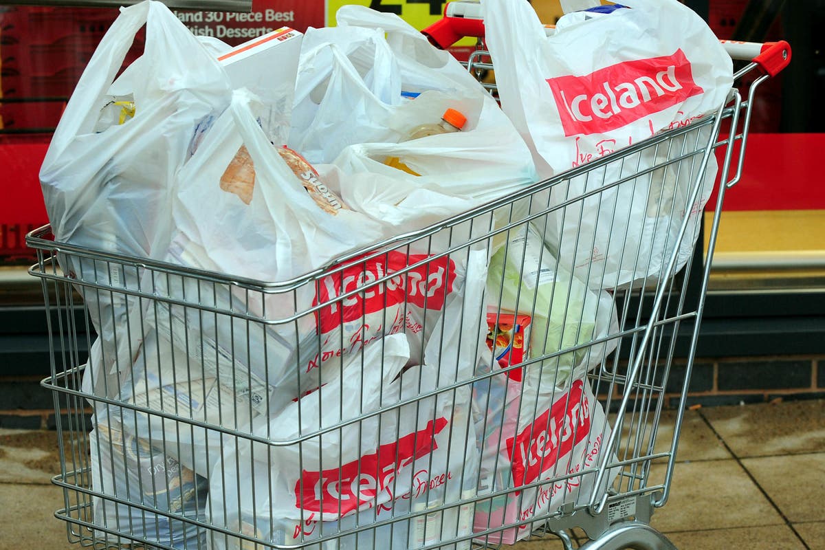 Iceland becomes latest grocer to announce price cuts of 500 grocery essentials 