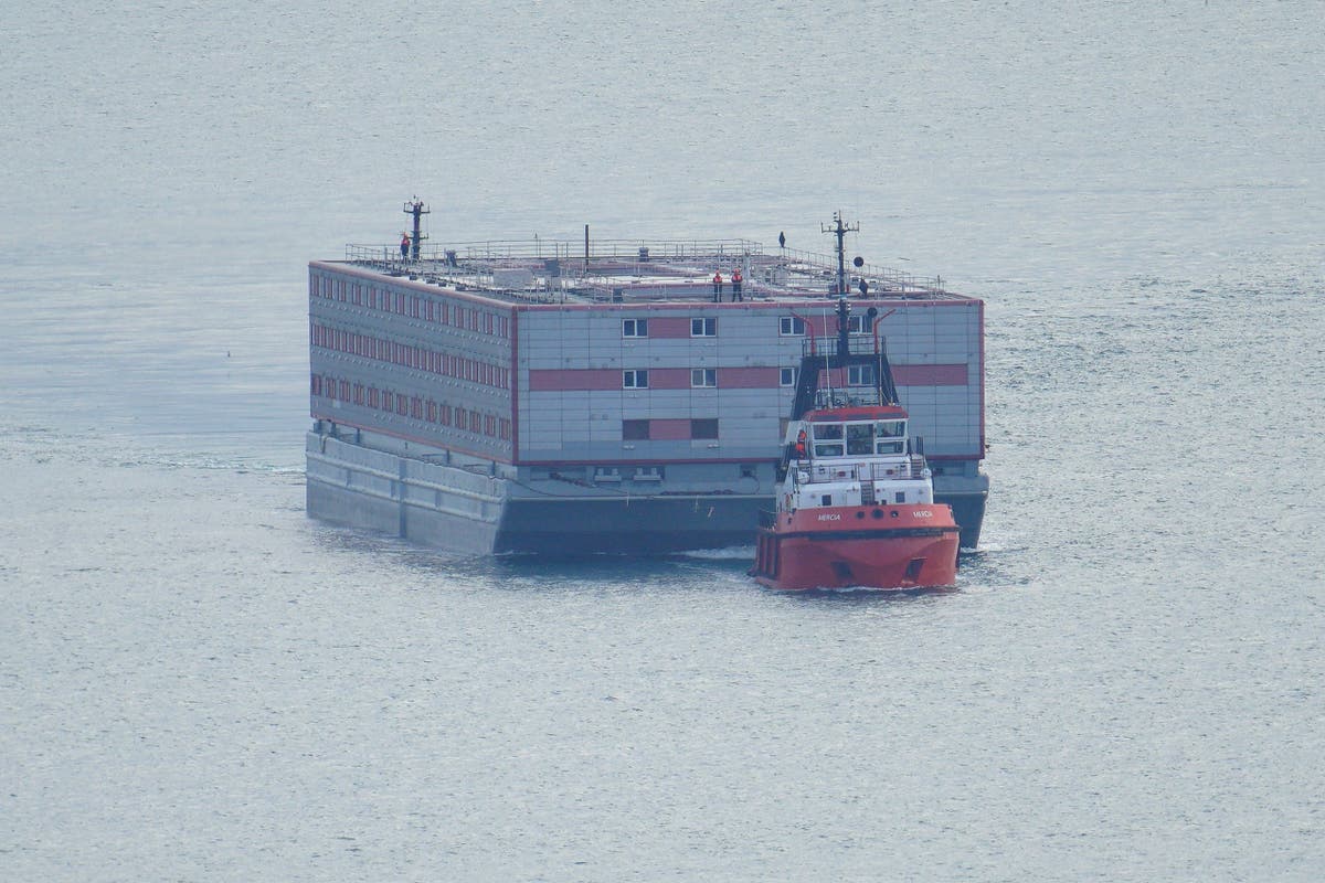 Migrant barge: What will happen to asylum seekers when they arrive in the UK now? - Vimarsana News