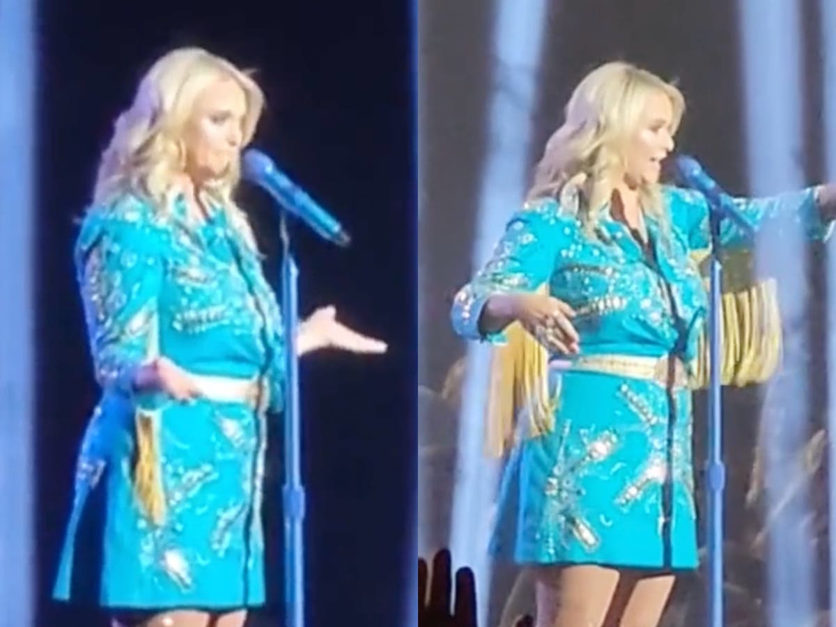 Concertgoer responds after she is &lsquo;scolded&rsquo; by Miranda Lambert during concert