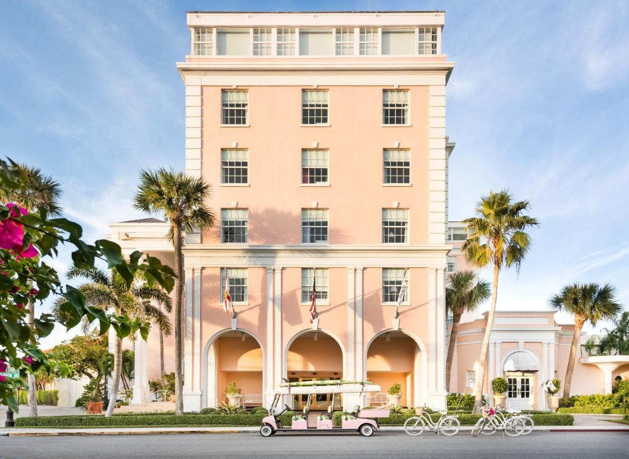 Preppy pastels meet doll-like charm at The Colony Hotel