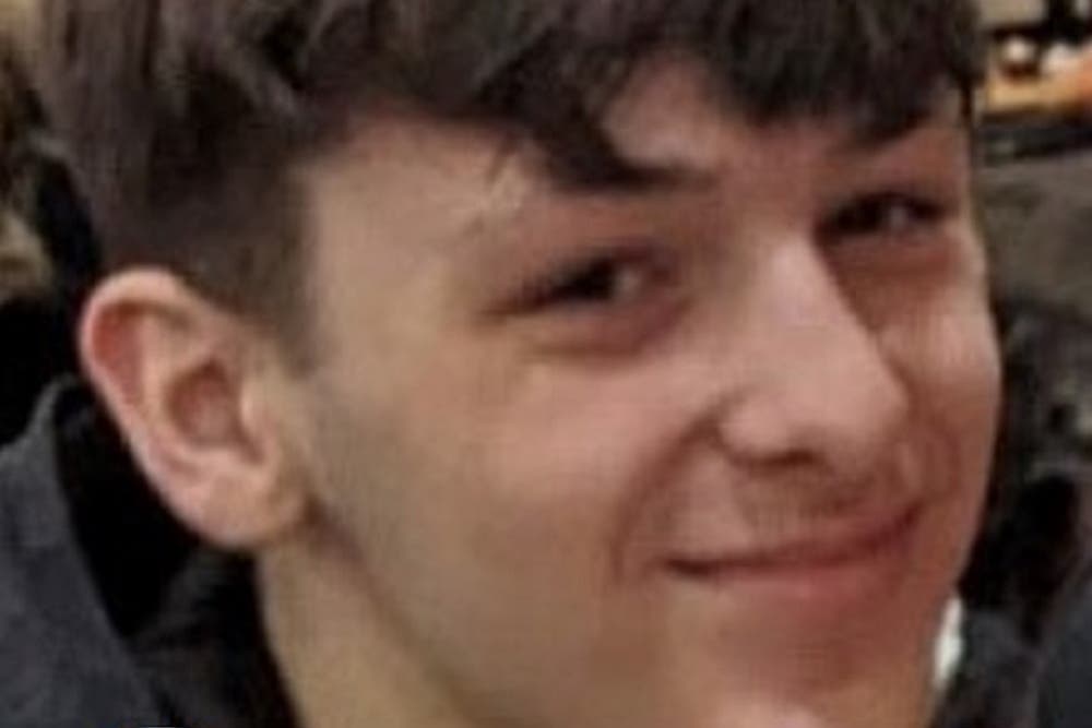 Mother pays tribute to 16-year-old Stourbridge stabbing victim Joseph Riches - Vimarsana News