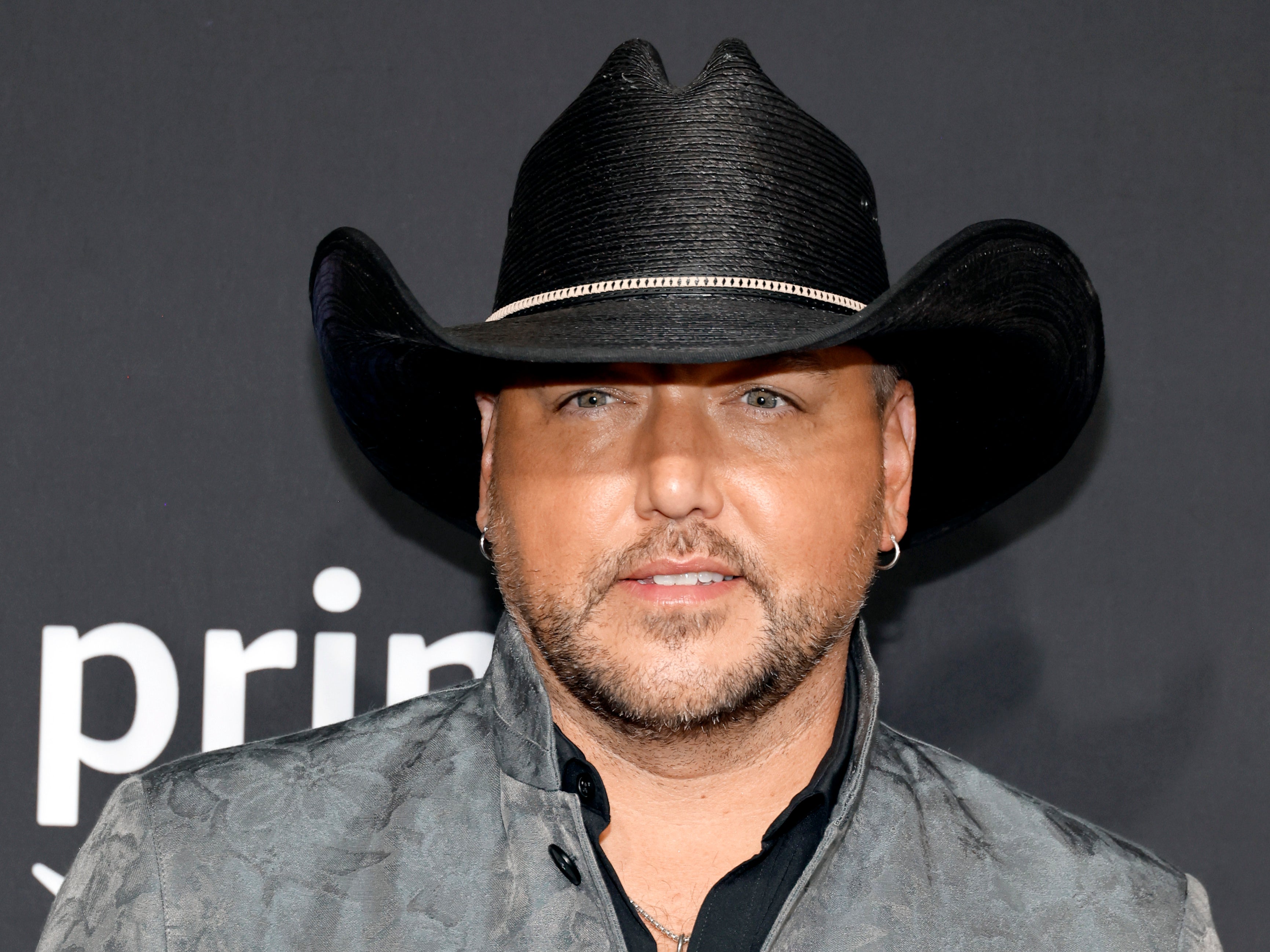 <p>Jason Aldean</p>