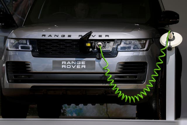 <p>Jaguar Land Rover hit back at claims its vehicles were the most stolen across the UK </p>