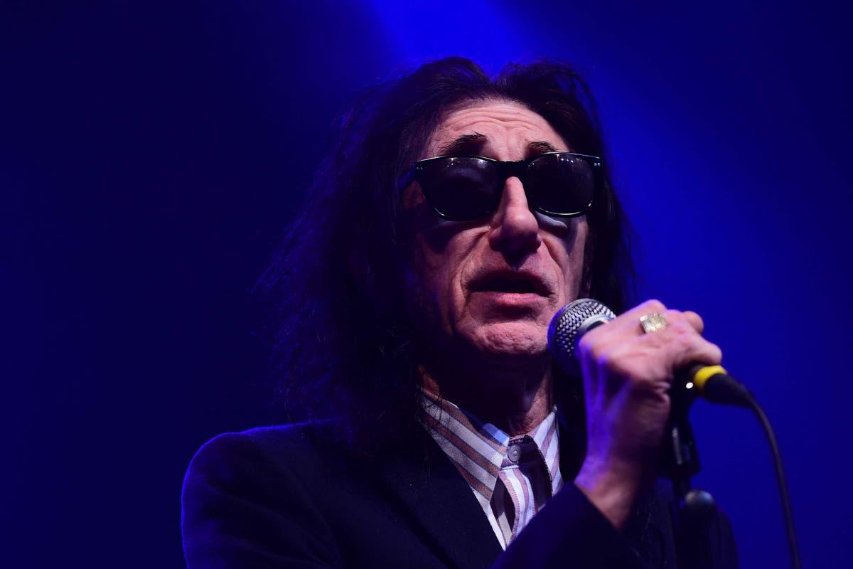 &lsquo;Bard of Salford&rsquo; John Cooper Clarke awarded freedom of city