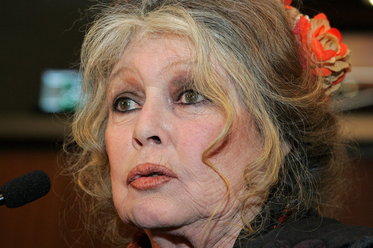 Brigitte Bardot issues statement to fans following health concerns