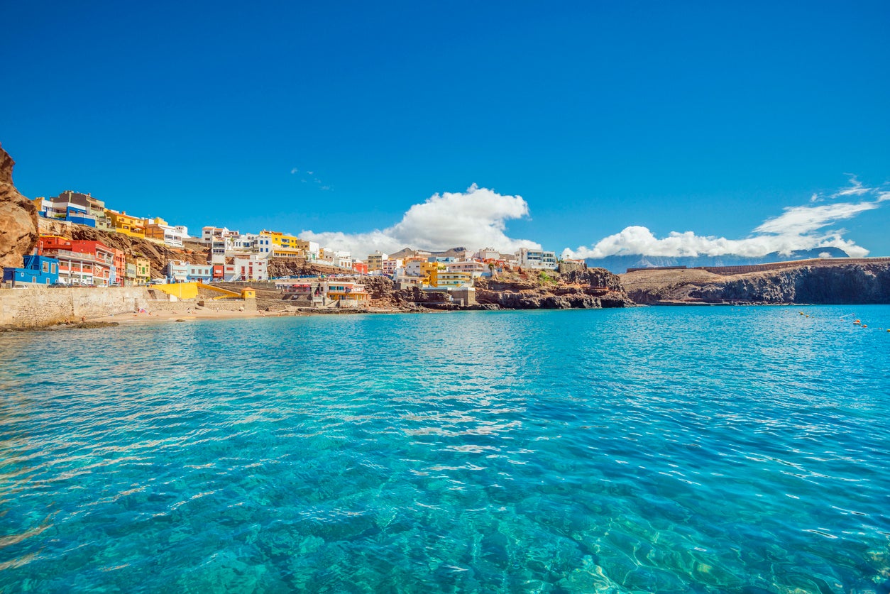 <p>Gran Canaria is the warmest place in Europe in December</p>