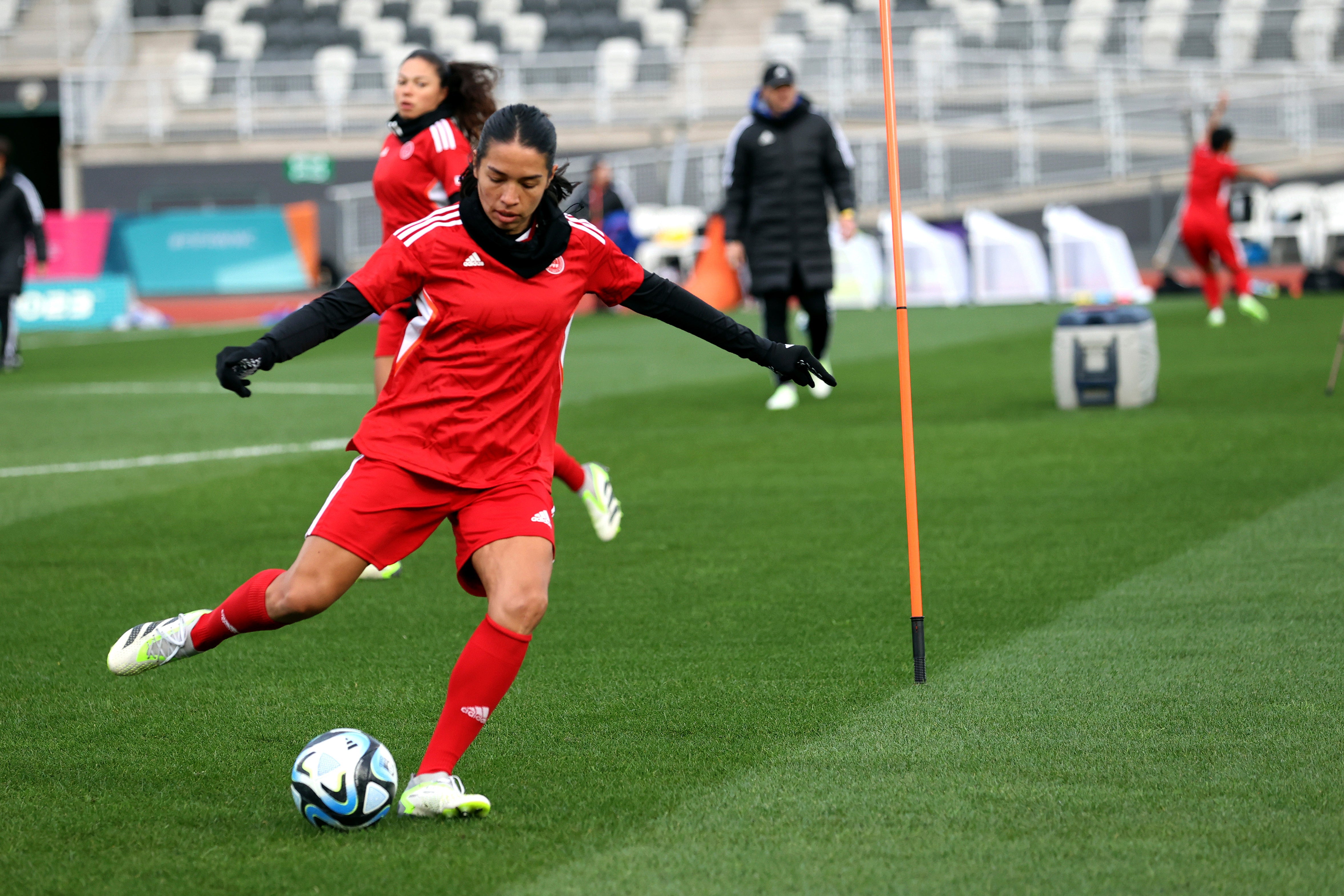 Soccer WWCup Phillipines Americans