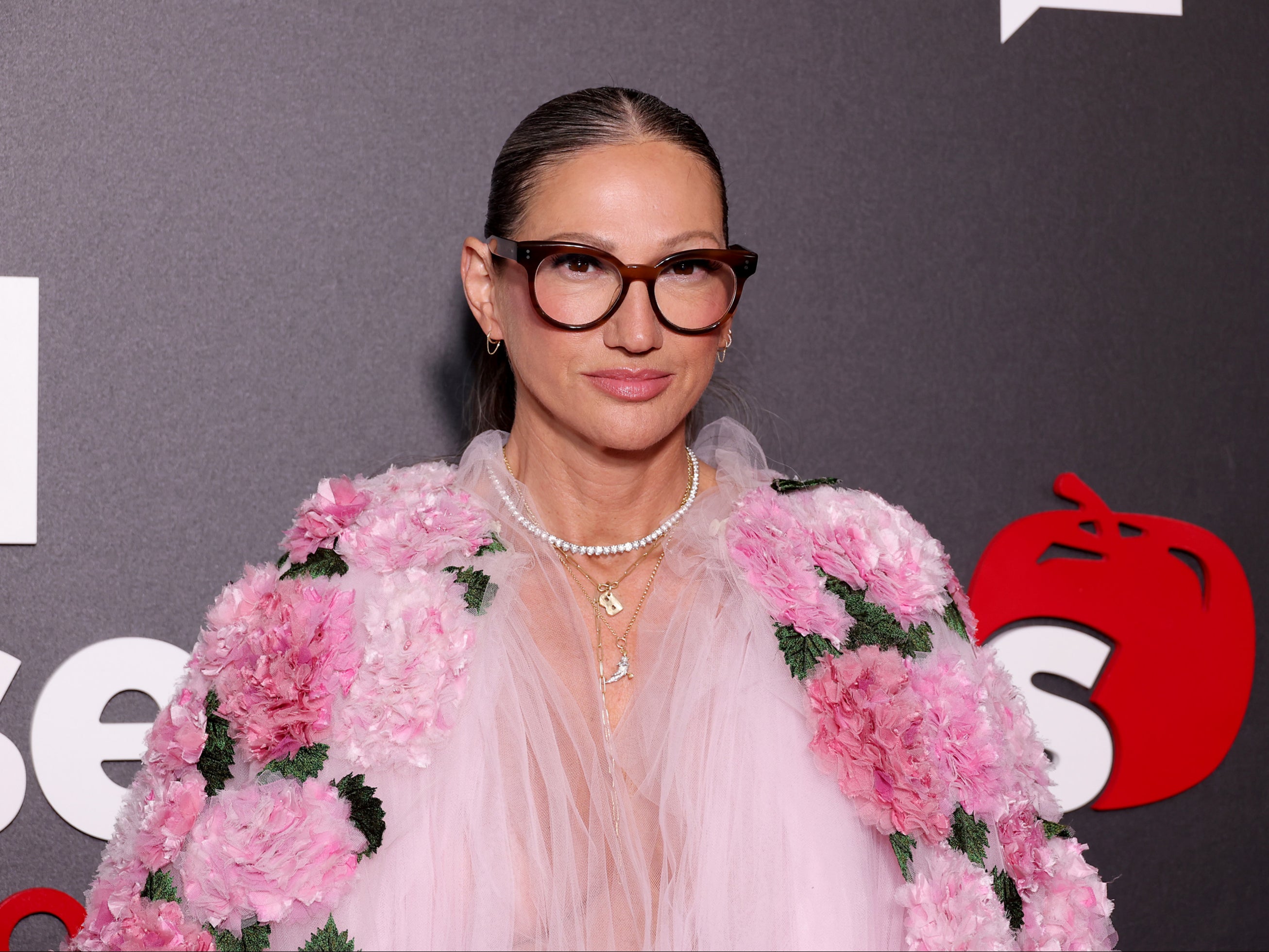 Jenna Lyons says her hair and teeth are fake because of genetic disorder The Independent pic