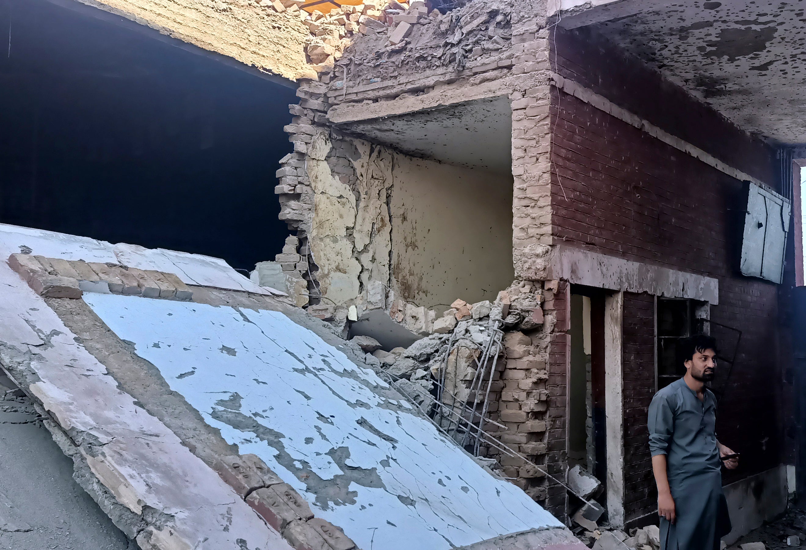 Pakistan Militant Attack