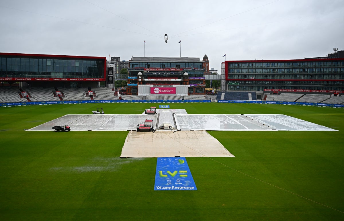 The Ashes weather: Rain threatens England hopes of victory in Manchester