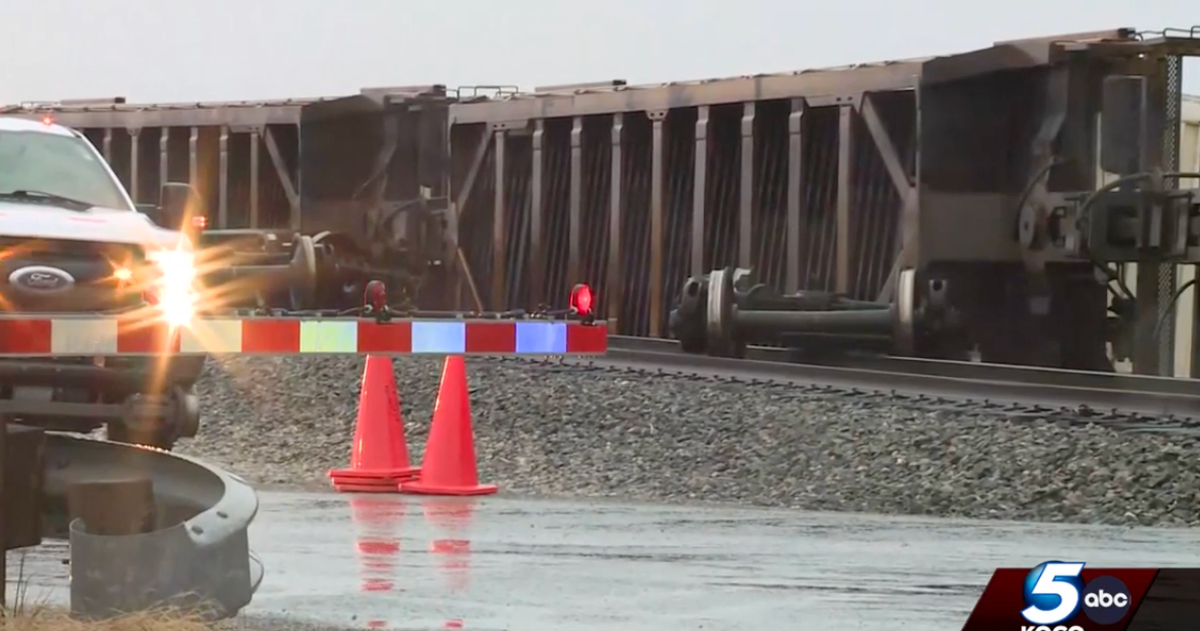 Train derailed by 80mph winds as storm sweeps across Oklahoma