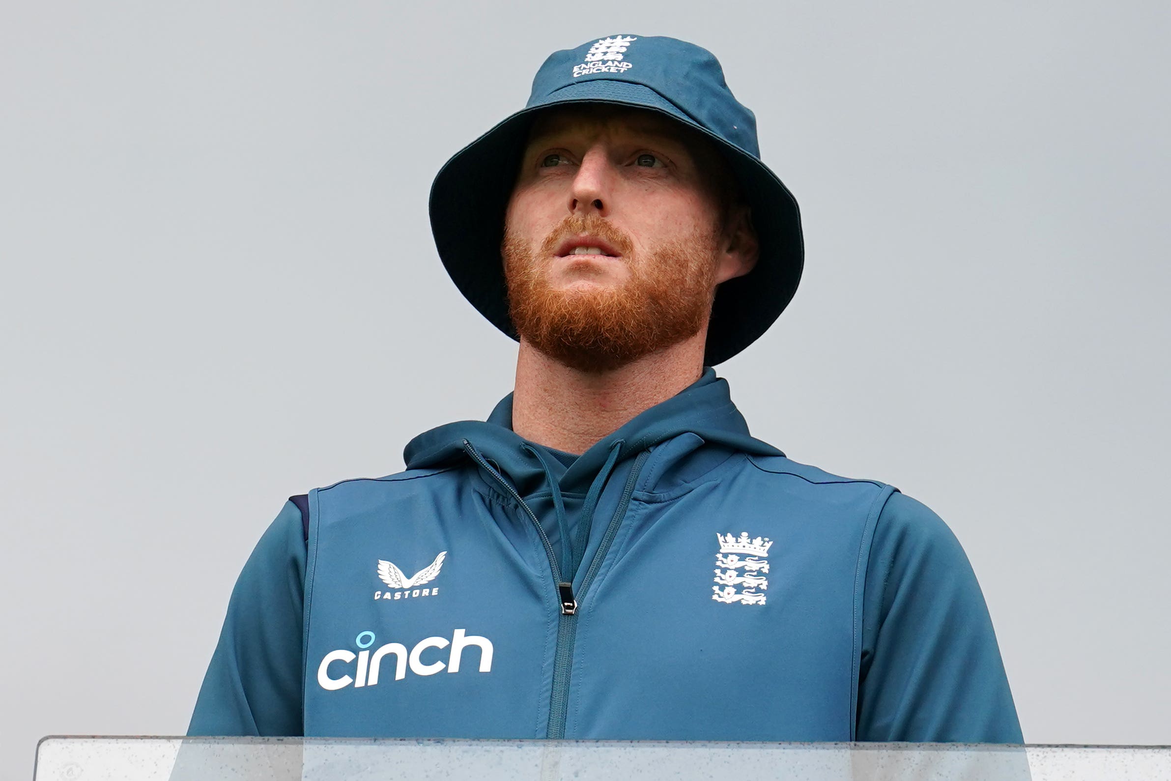 Weather frustrates England as first session is wiped out at Old