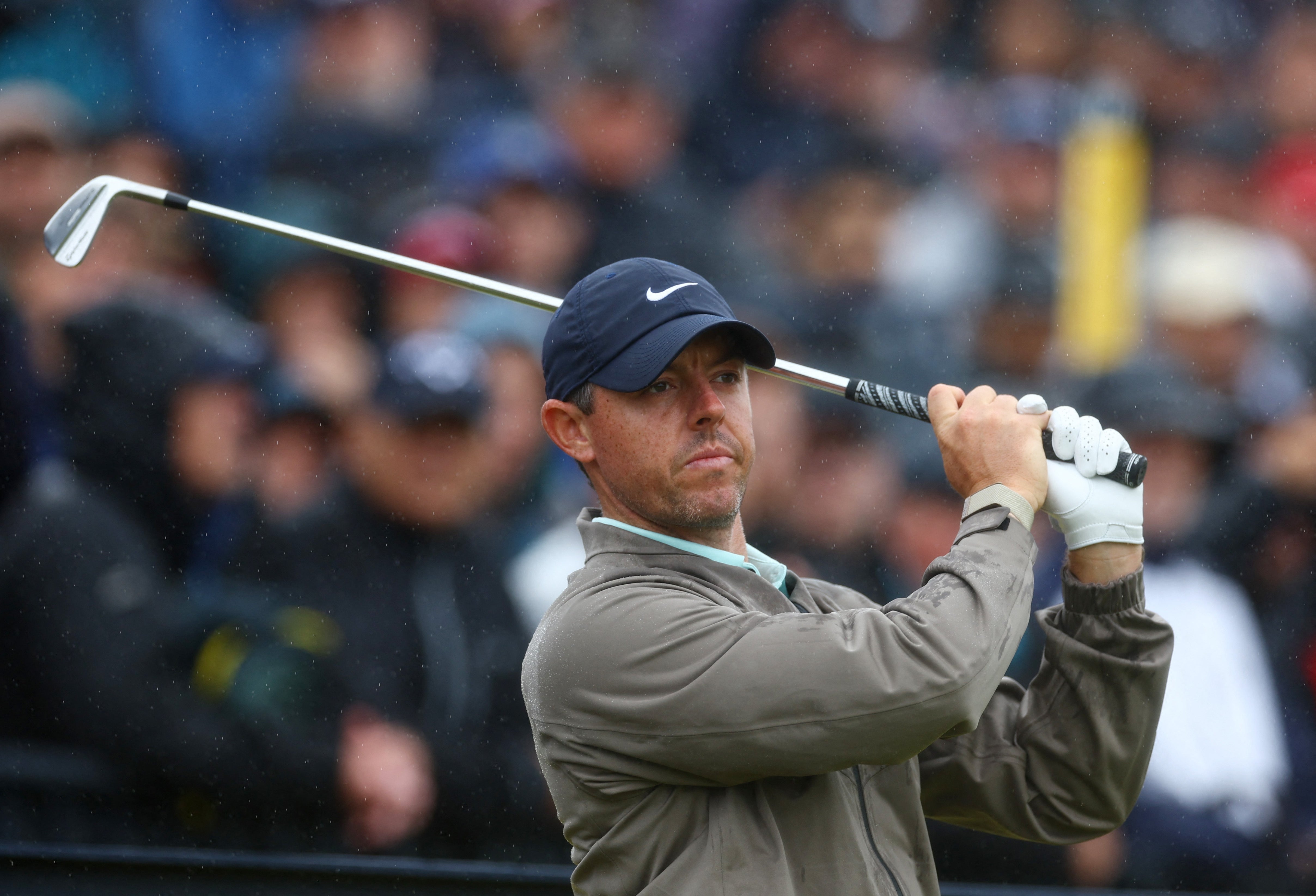 Rory McIlroy believes golf needs to be careful to prevent spectators affecting tournaments