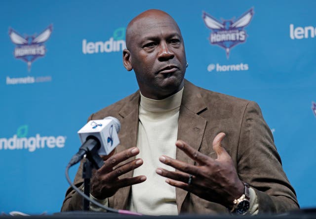 HORNETS-VENTA