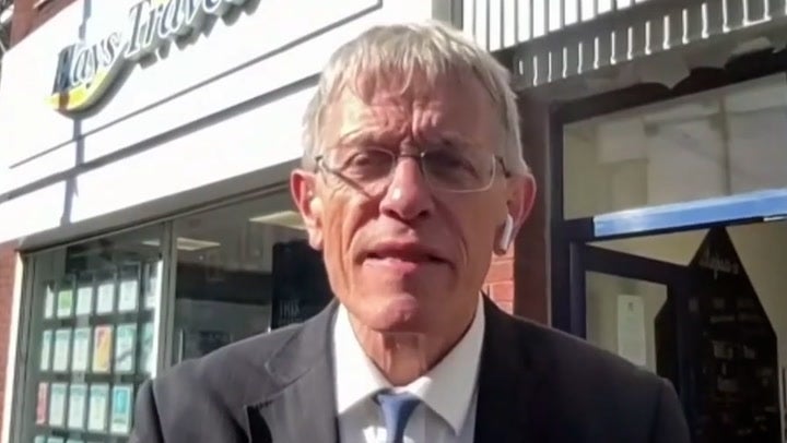 <p>Simon Calder: BA and easyJet still selling flights to Rhodes despite wildfires</p>