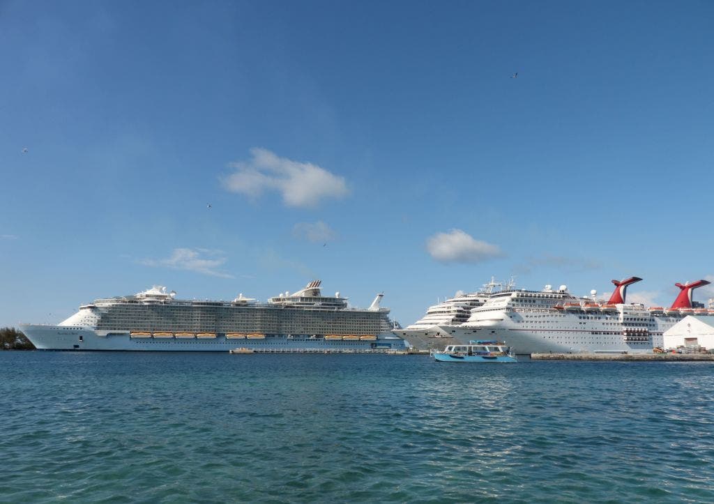 Coast Guard searching for man who jumped from Carnival cruise ship off Florida coast - Vimarsana News