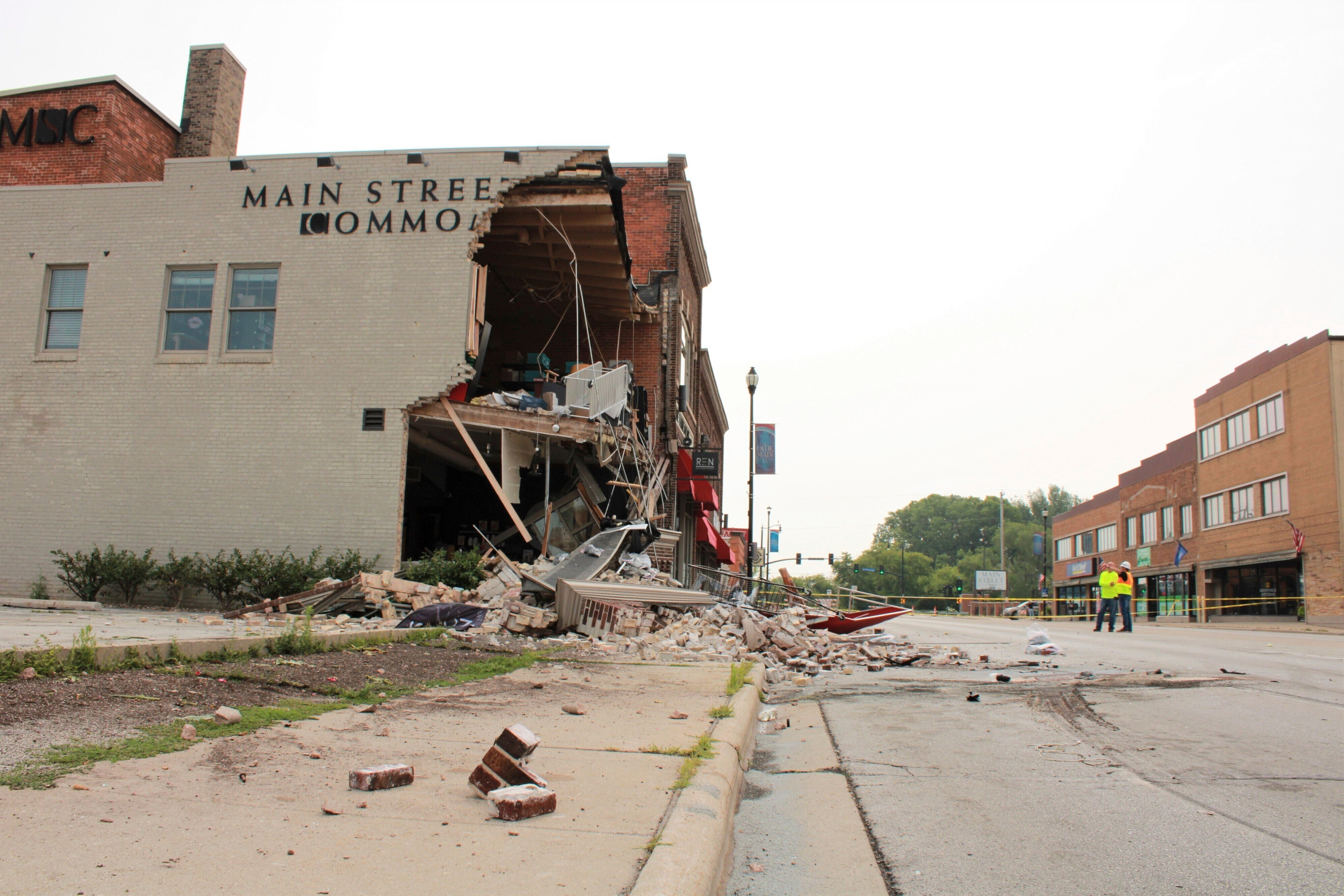 Crash-Building-Collapse