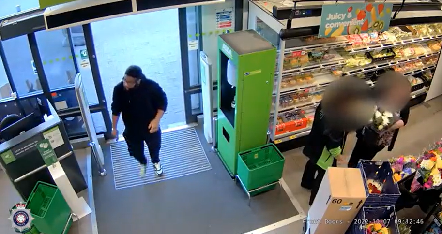 Phillip Dafter: Husband drove to Asda to buy new knives after stabbing his wife to death over a car MOT - Vimarsana News