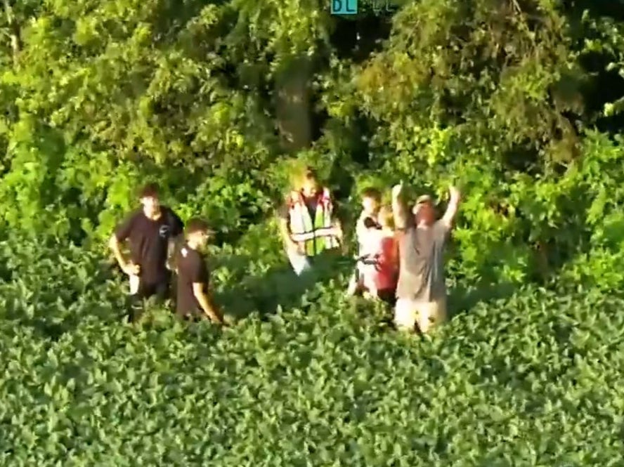 Family member gives helicopter thumbs up after finding four-year-old in Ohio