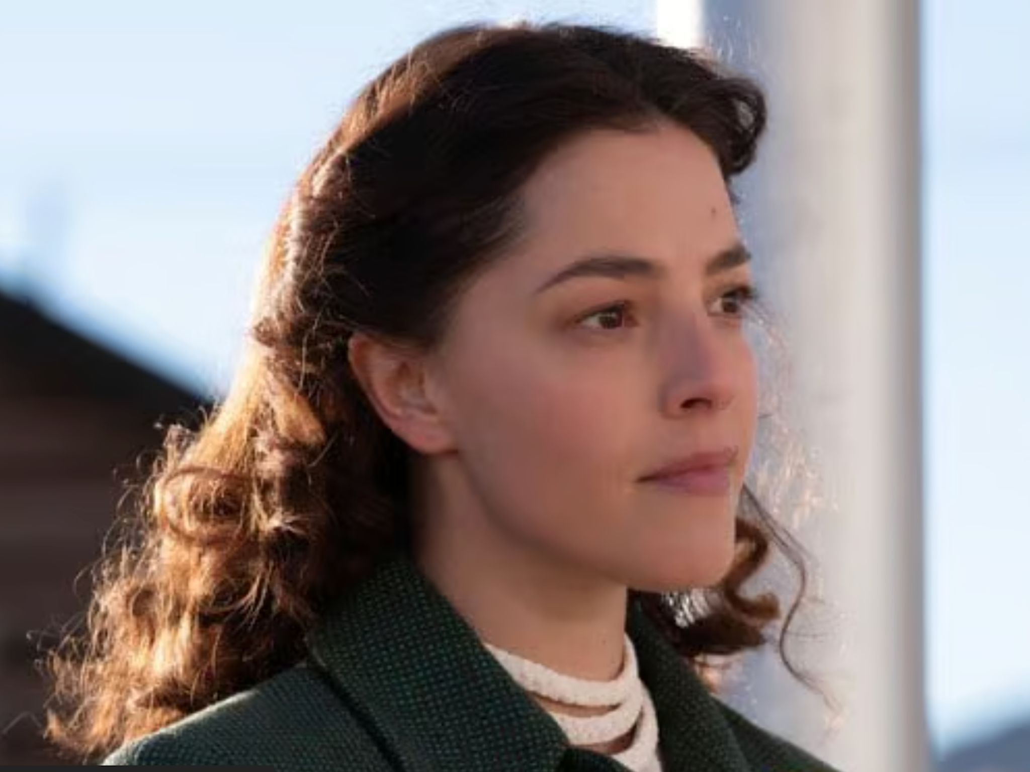 Olivia Thirlby as Lilli Hornig