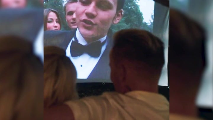 <p>First look at new S Club 7 single as band pay tribute to Paul.</p>