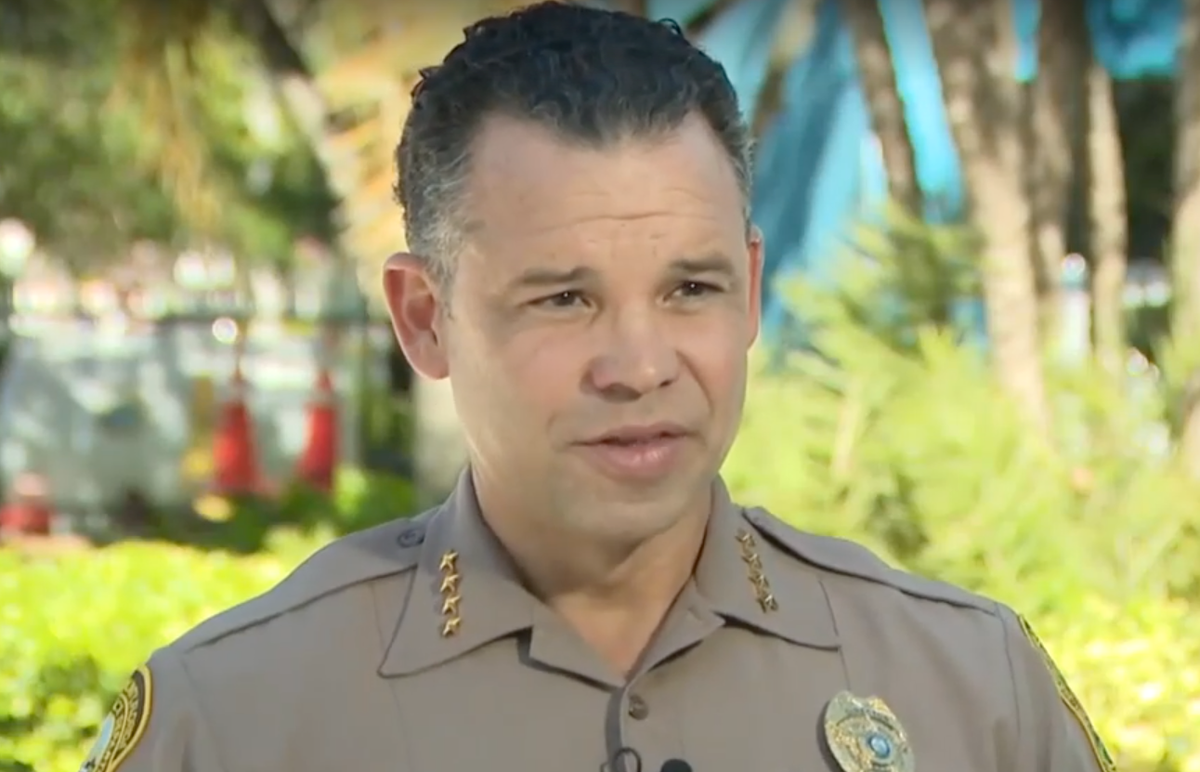 Miami-Dade Police in critical but stable condition after shooting himself - Vimarsana News