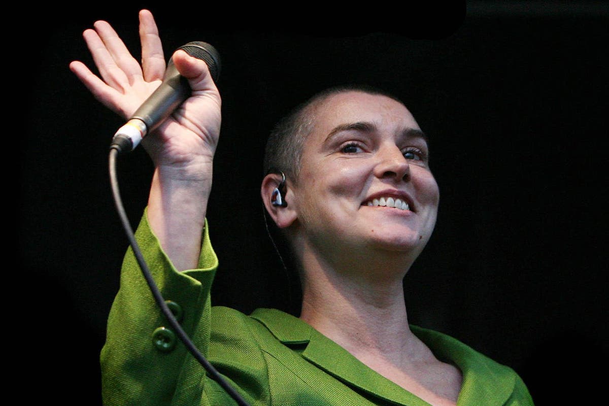 Sinead O'Connor, Evocative and Outspoken Singer, Is Dead at 56