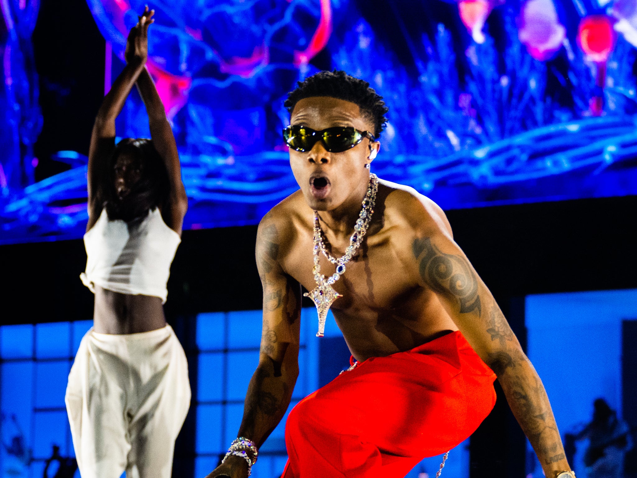 Wizkid review, Tottenham Stadium: King of Afrobeats could do with some  extra flair – and a watch | The Independent