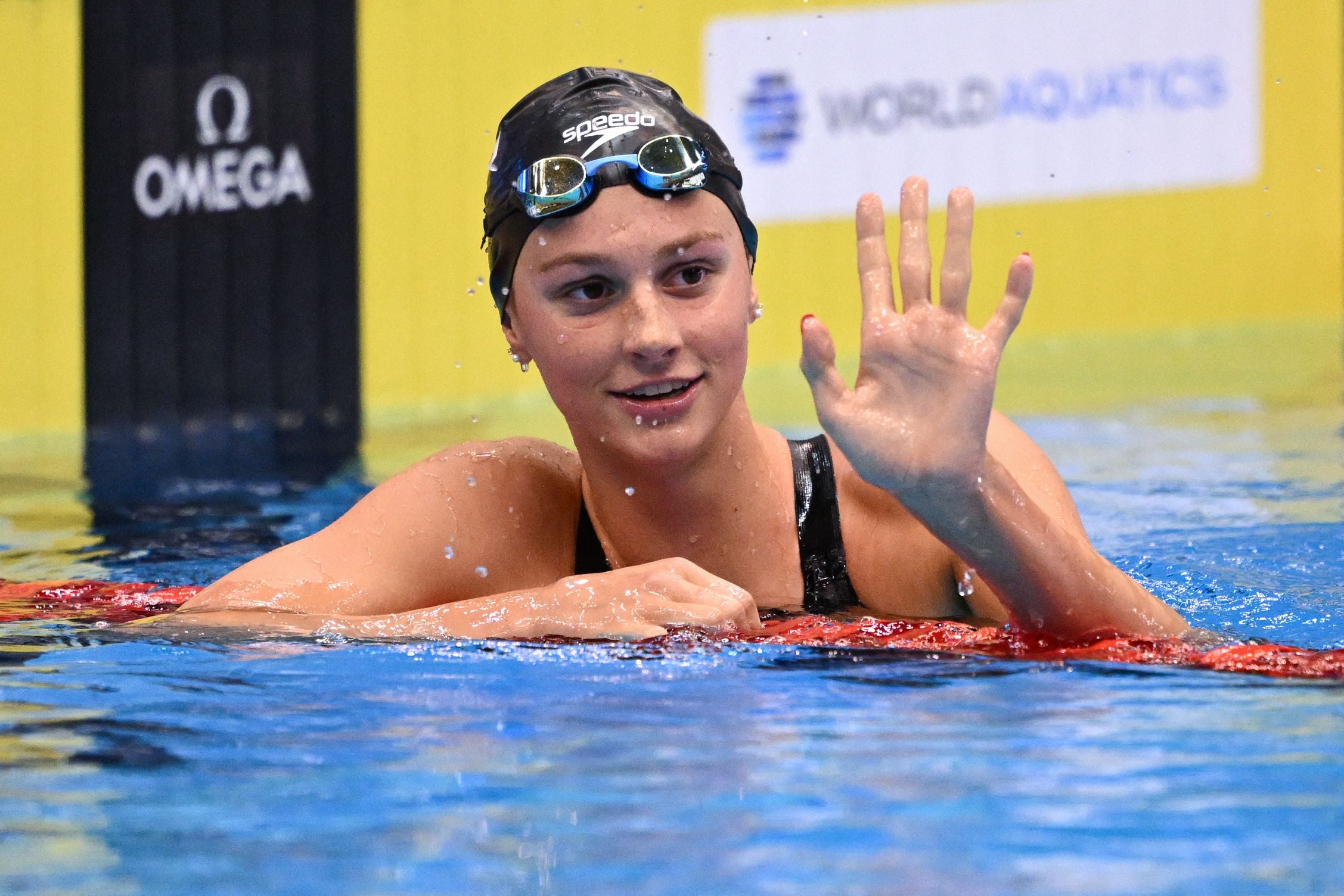 Sixteen-year-old Summer McIntosh claimed a second title of the World Championship
