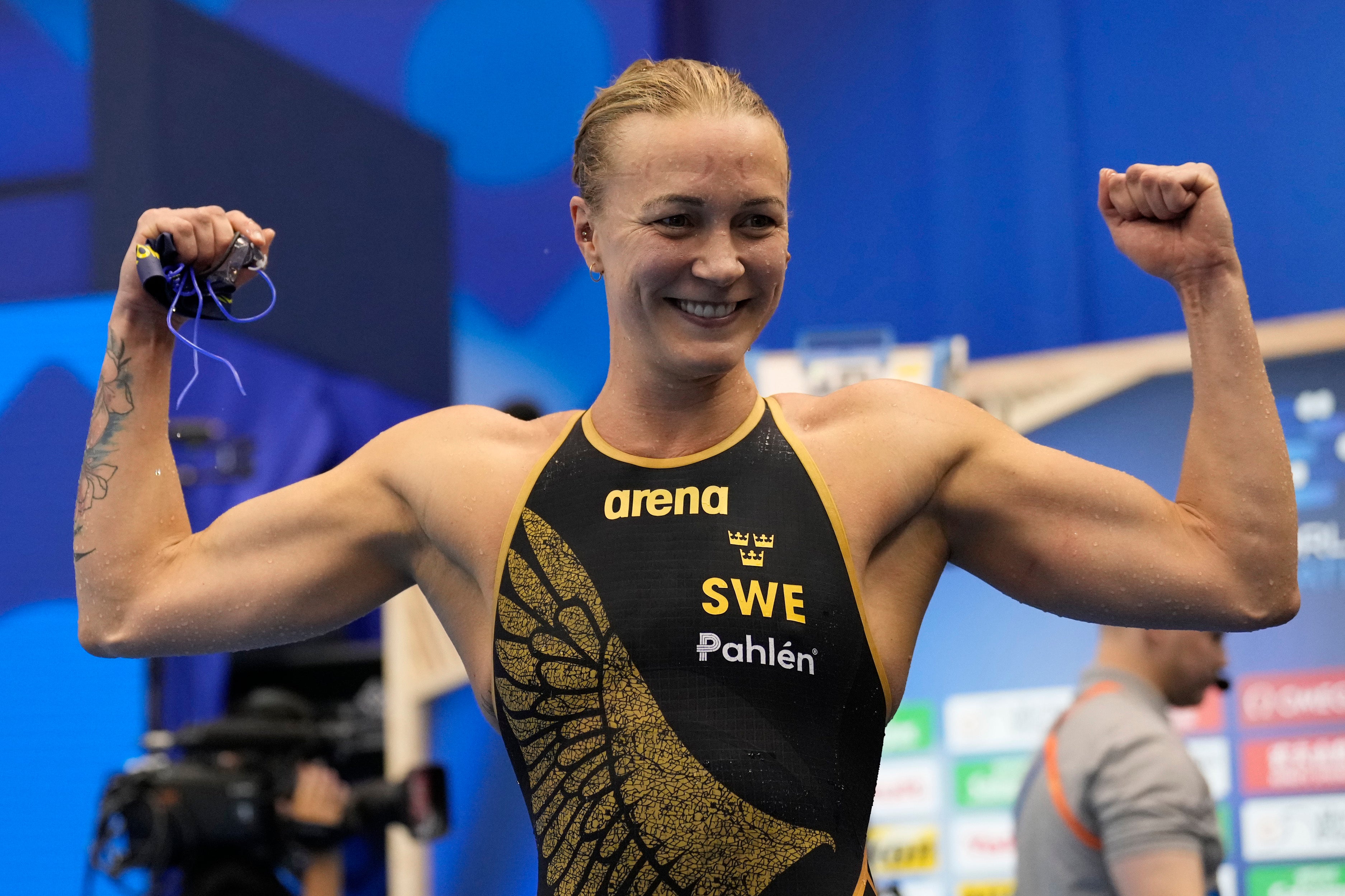 Sarah Sjostrom overhauled Michael Phelps for World Swimming Championship individual medals