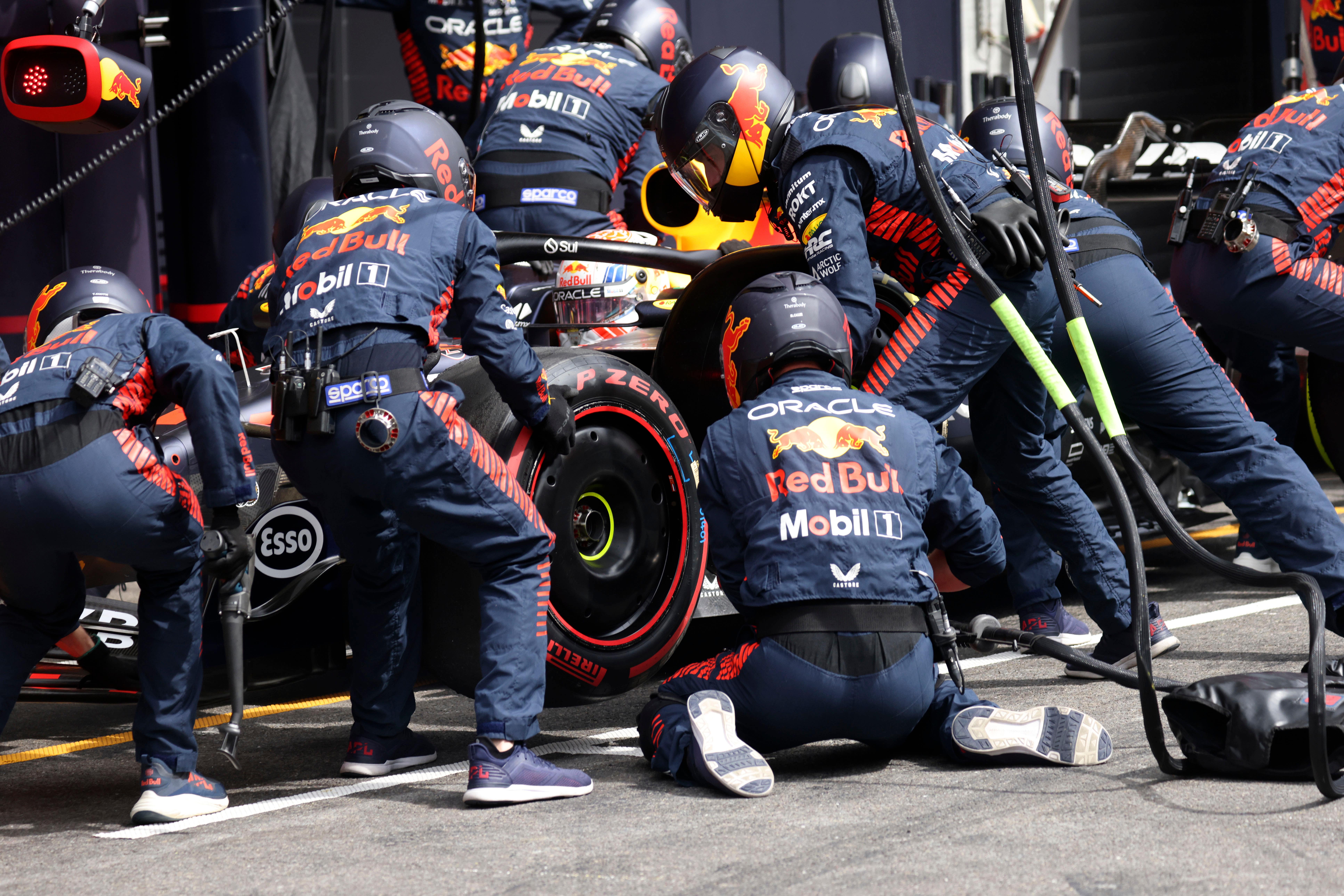 Max Verstappen taunts F1 rivals with 'pit-stop training' offer | The  Independent