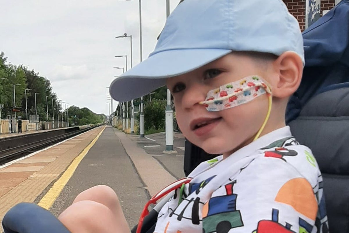 Colleagues visiting every London station to fundraise for boy, four, with cancer