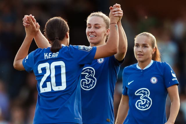 Niamh Charles (right) is a Chelsea team-mate of Sam Kerr (left) (Rhianna Chadwick/PA)