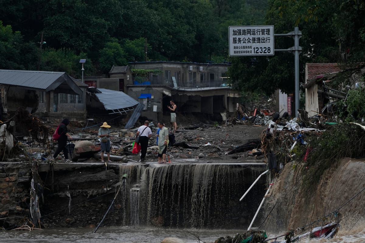 Typhoon Doksuri: 11 dead and 27 still missing due to heavy rain in China after typhoon landfall - Vimarsana News