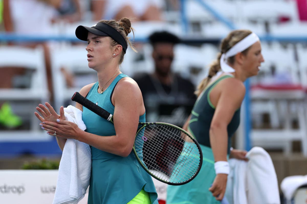 Handshake warning as Elina Svitolina defeats Victoria Azarenka at DC Open