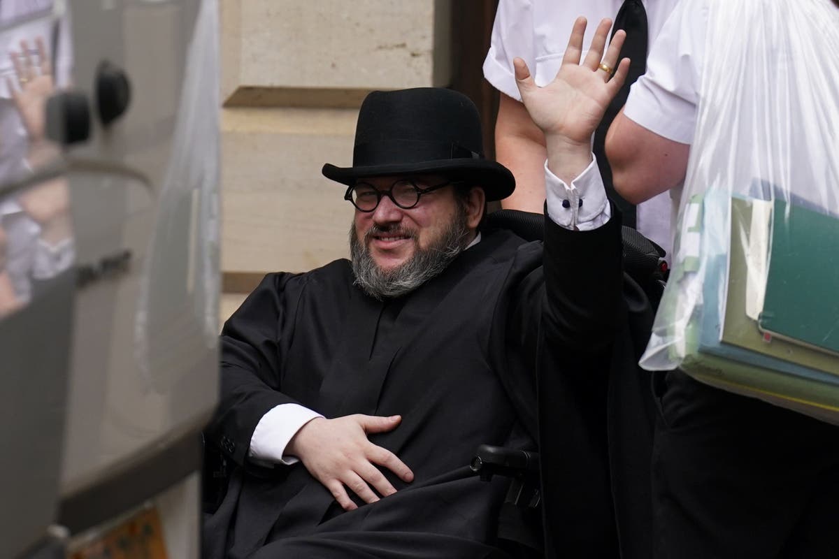 &lsquo;Dishonest and deceitful&rsquo; rape suspect Nicholas Rossi can be extradited to US