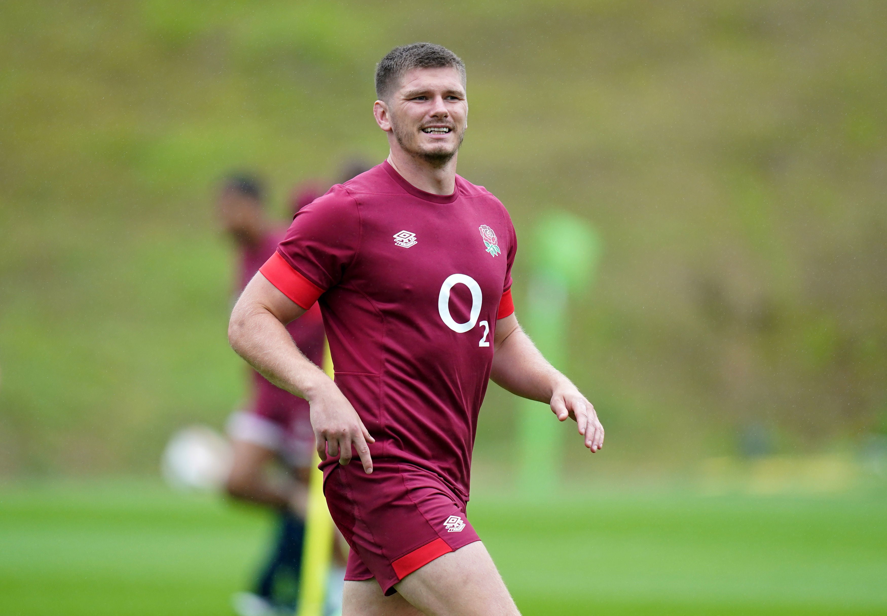 Owen Farrell has the backing of his predecessor ahead of England’s World Cup campaign