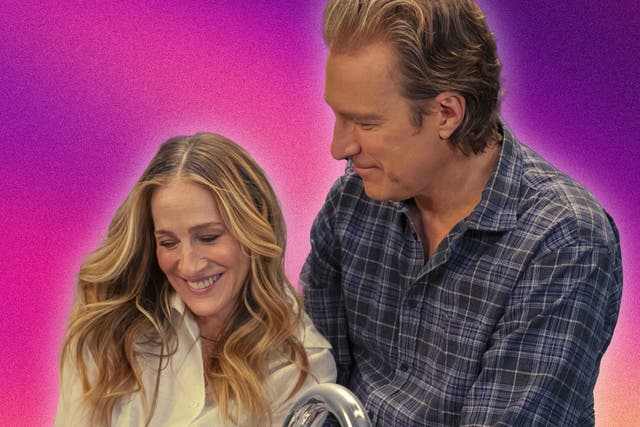 <p>And just like that... we went insane: Sarah Jessica Parker’s Carrie and John Corbett’s Aidan</p>