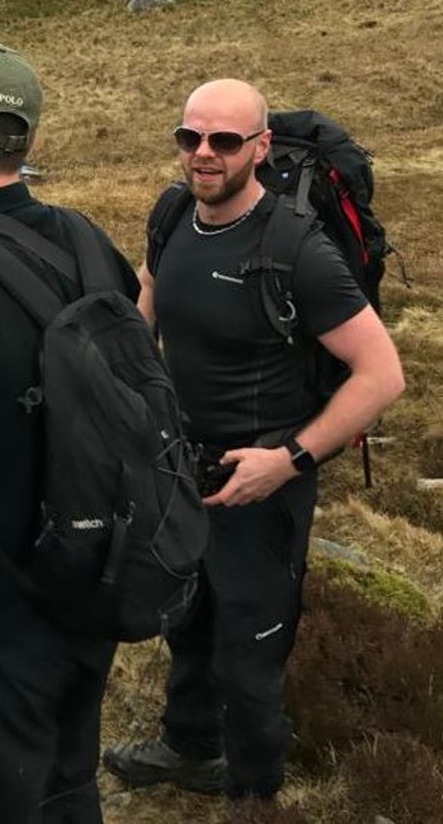 Dean Roche Missing Aidan Roche: Family of British hiker missing in Alps for two months ...