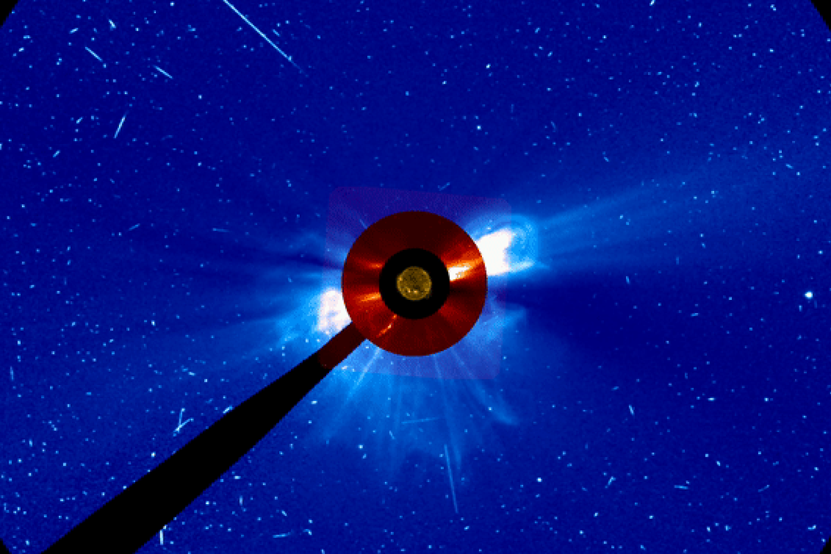 Massive solar storm strikes Earth, Moon and Mars together for first time ...