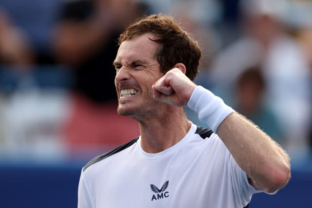 <p>Andy Murray advanced at the Citi Open in Washington </p>