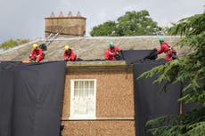 Greenpeace activists arrested after protest against oil ‘frenzy’ on Sunak’s roof