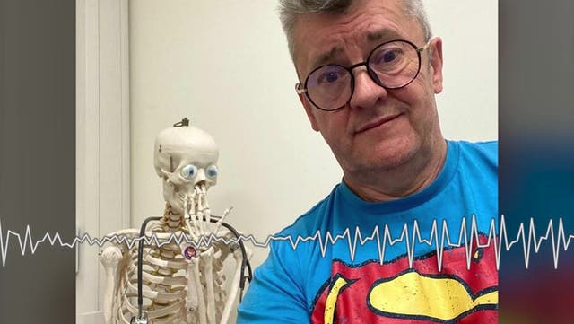 <p>Comedian Joe Pasquale.</p>