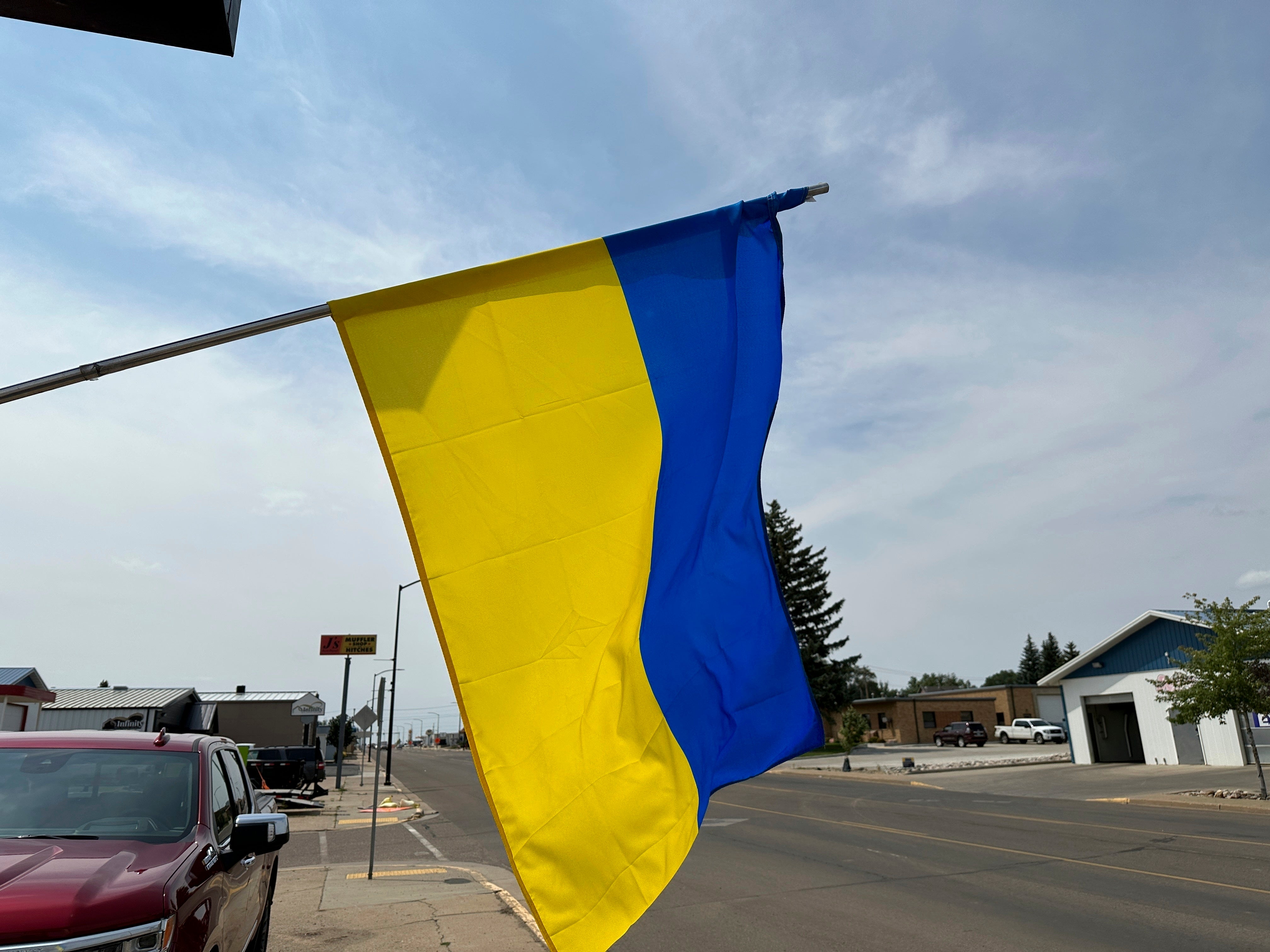 Ukrainian Refugees–North Dakota Oil