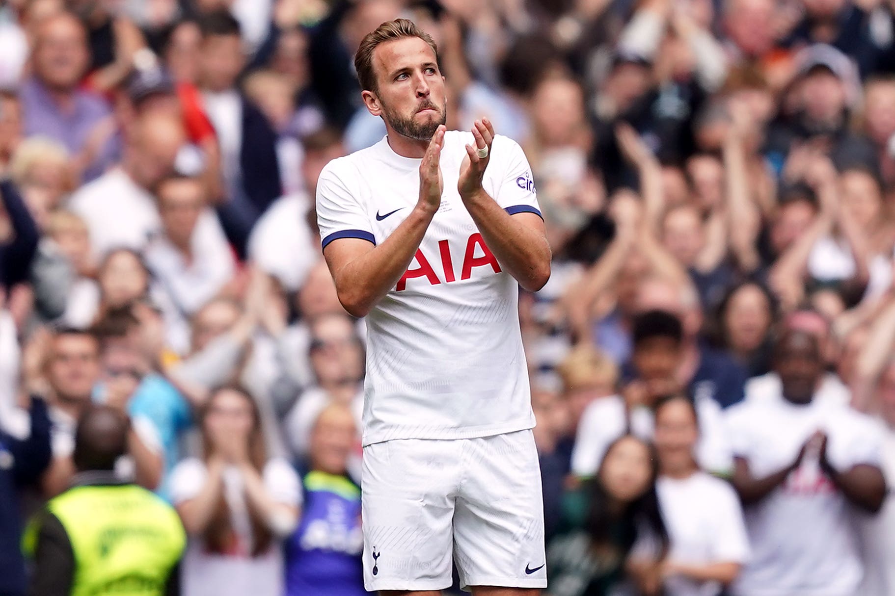 Tottenham and Bayern Munich hold further talks over Harry Kane